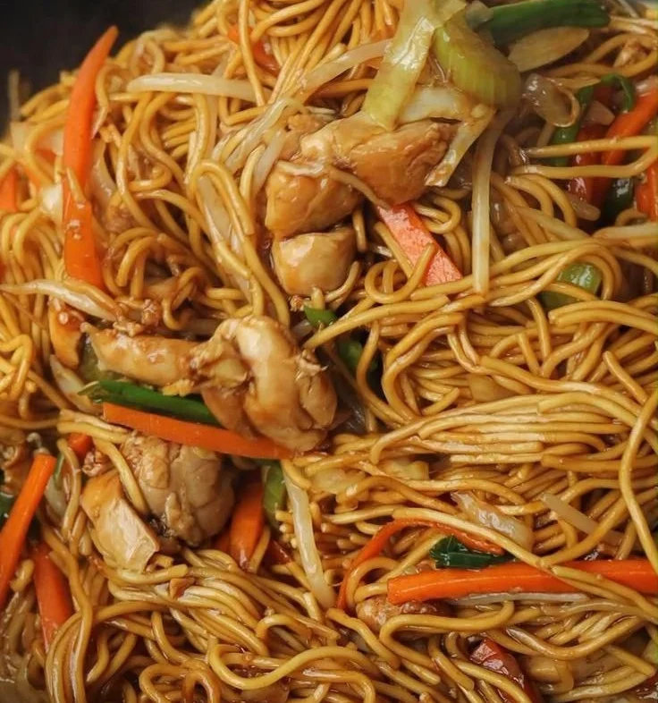 Quick and easy Chicken Chow Mein recipe for a delicious weeknight dinner