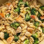 Chicken Broccoli Pasta in Lemon Cream Sauce 3 Creamy Chicken Broccoli Pasta in Lemon Sauce served in a bowl