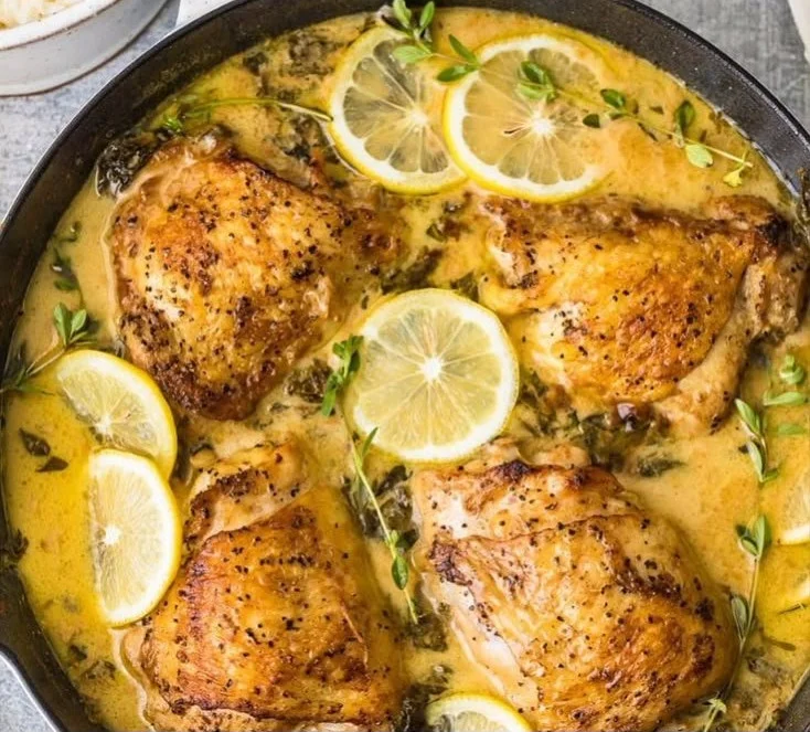 One Pot Lemon Garlic Chicken Thighs