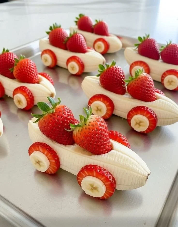 Creative vegetable and fruit art for kids' parties and birthday buffets with savory recipes
